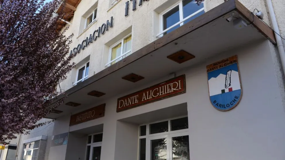 Bche-Colegio-Dante-Alighieri-02