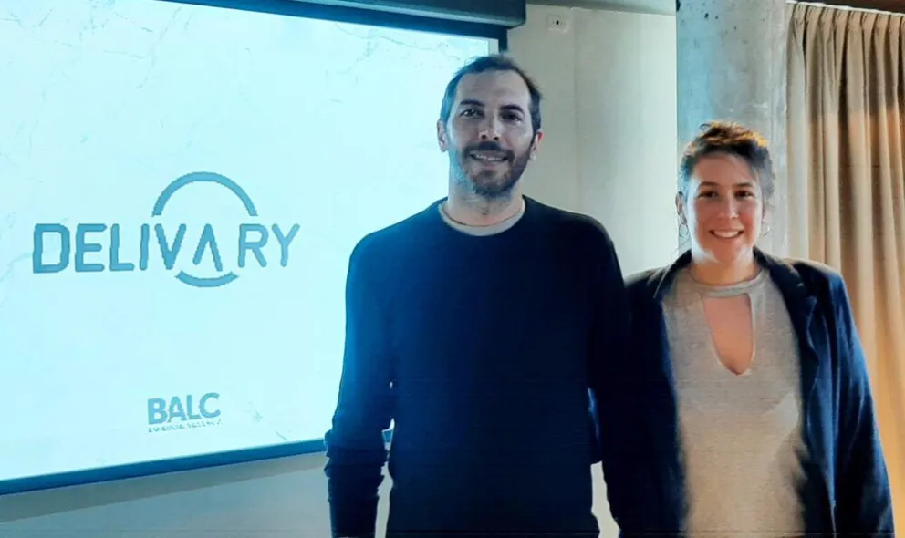 Gabriel Martin y Aldana Burgos, creadores de Delivary.